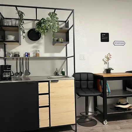 Nice And Cozy Guest House 4